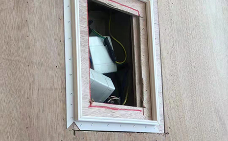 cases of fabric wall track