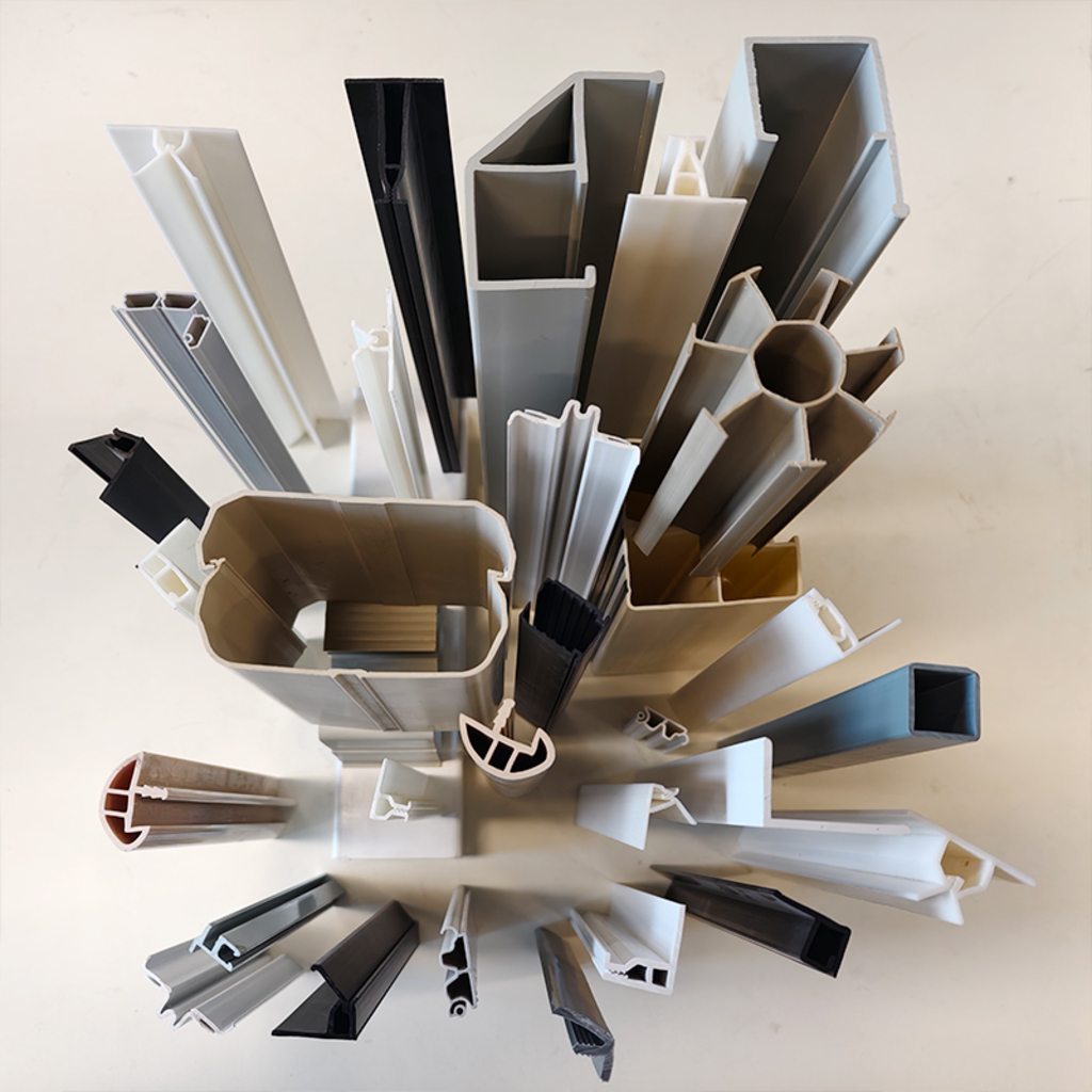 custom plastic extrusion profiles factory