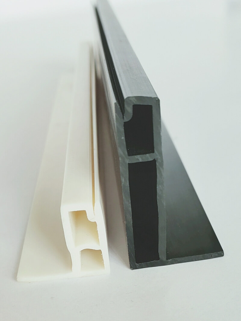 Ruizan Focuses on the Production of Customized Soft Packaging Strip Clip